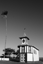 O Pico e o vilarejo Santo Antônio do Itambé - Estado do Minas Gerais